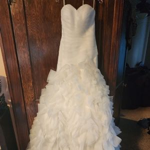 Liretta Italian chiffon wedding dress size 6